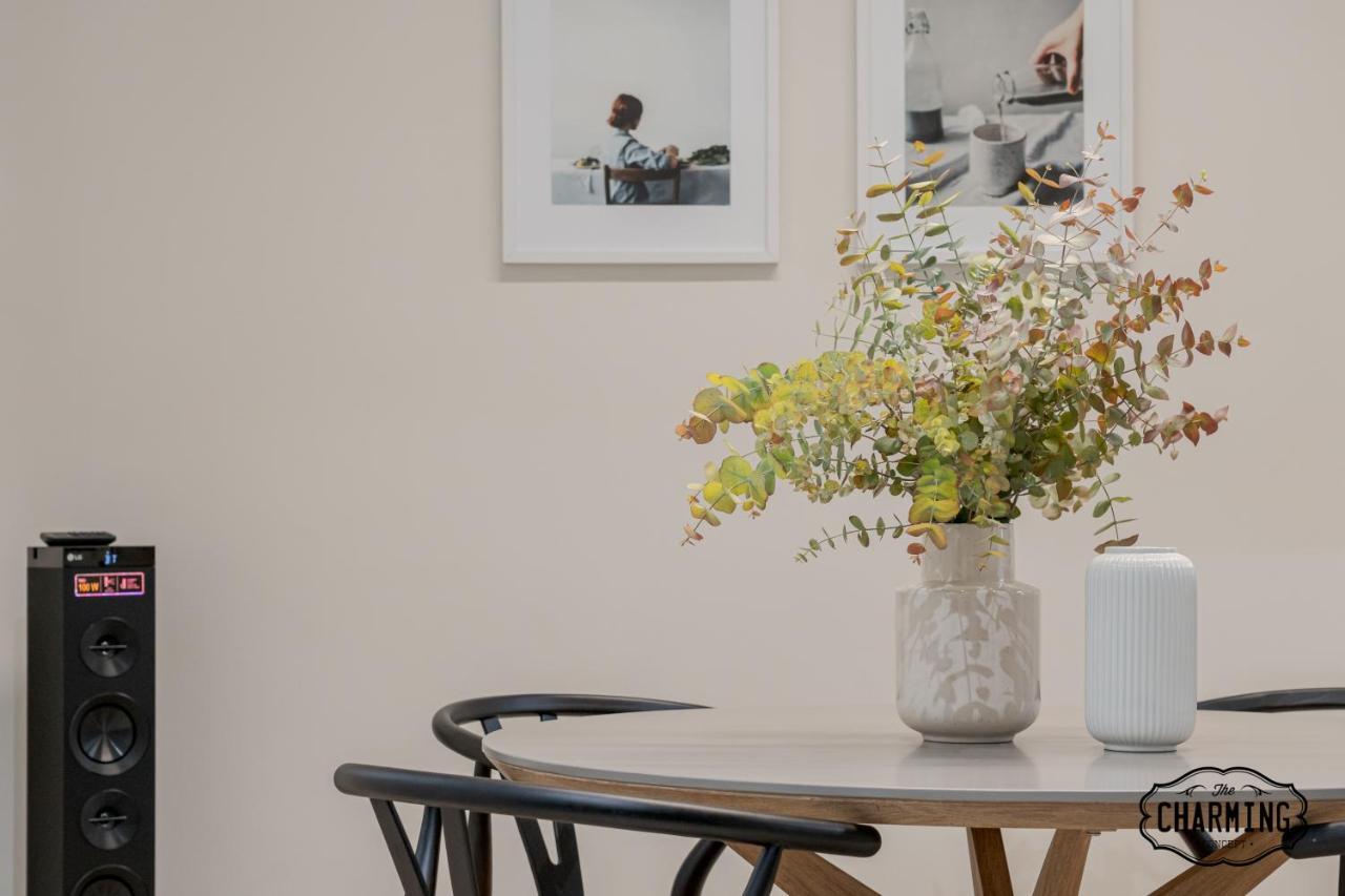 Charming Retiro Chic Appartement Madrid Buitenkant foto